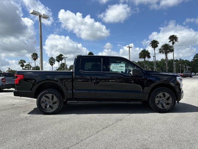 2024 Ford F-150 Lightning Flash