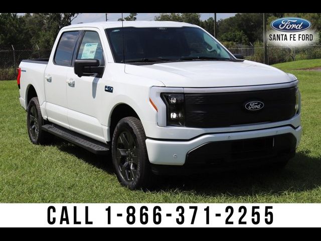 2024 Ford F-150 Lightning Flash