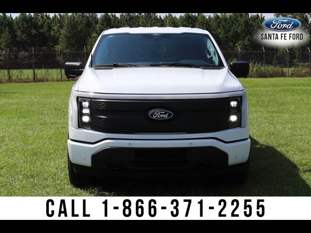 2024 Ford F-150 Lightning Flash