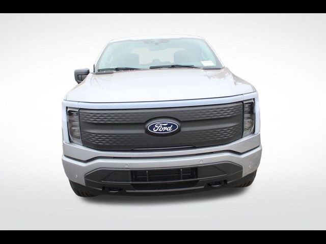 2024 Ford F-150 Lightning Flash