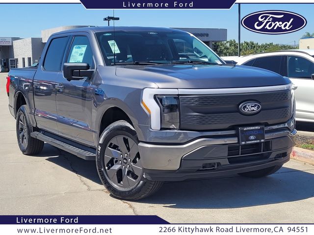 2024 Ford F-150 Lightning Flash