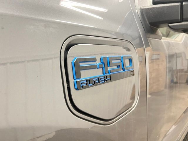 2024 Ford F-150 Lightning Flash