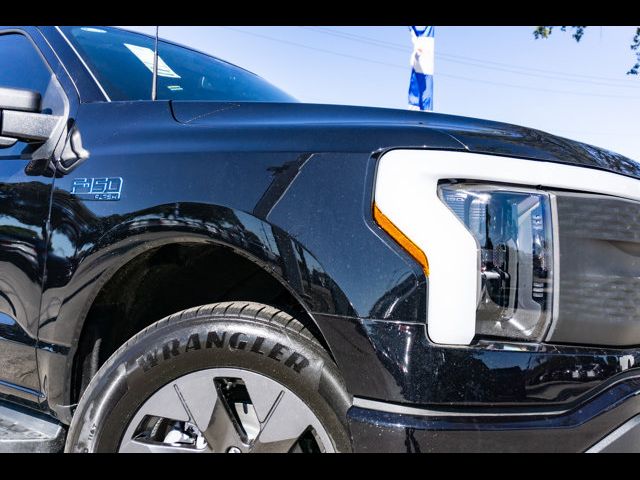 2024 Ford F-150 Lightning Flash