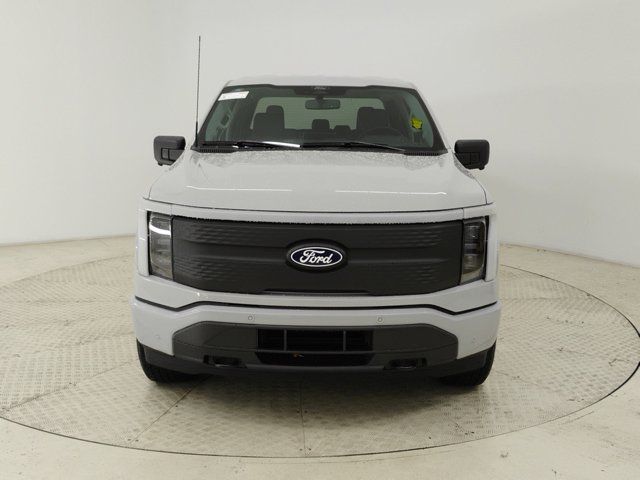 2024 Ford F-150 Lightning Flash