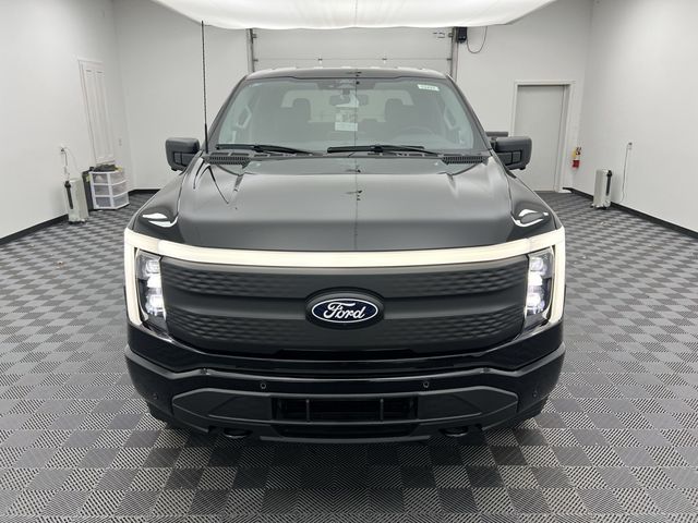 2024 Ford F-150 Lightning Flash