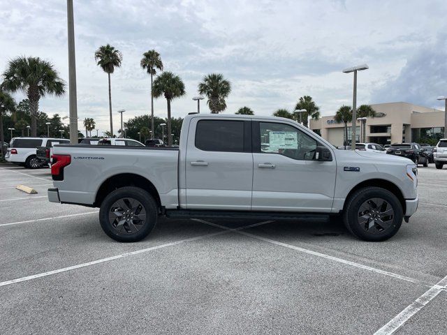 2024 Ford F-150 Lightning Flash