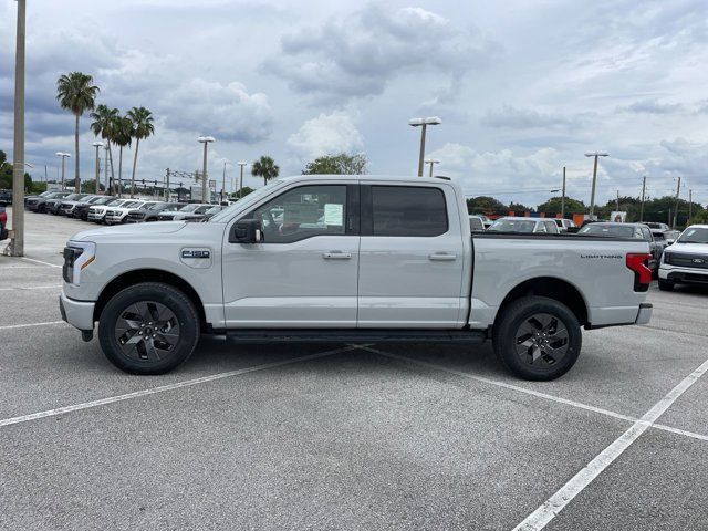 2024 Ford F-150 Lightning Flash