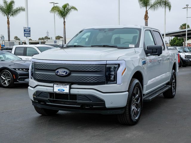 2024 Ford F-150 Lightning Flash