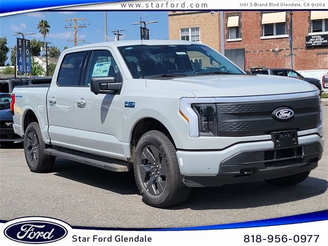 2024 Ford F-150 Lightning Flash