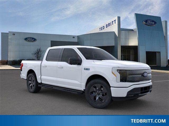 2024 Ford F-150 Lightning Flash