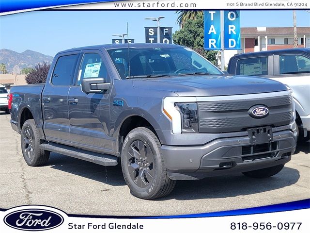 2024 Ford F-150 Lightning Flash