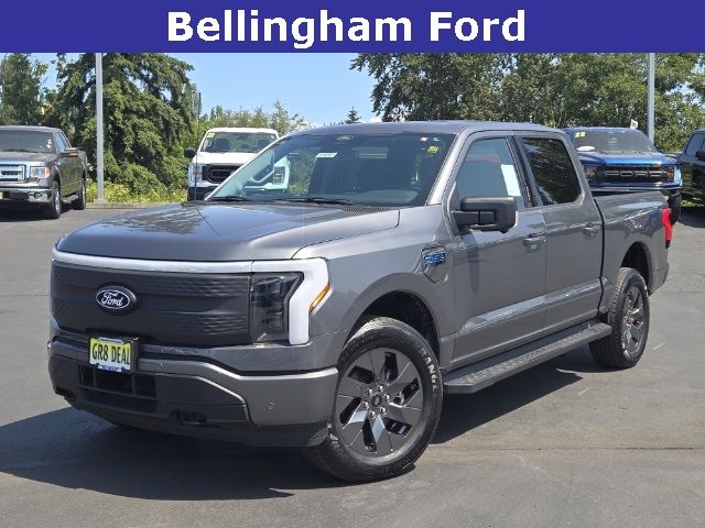 2024 Ford F-150 Lightning Flash