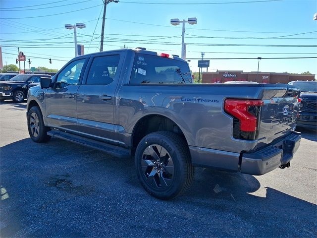 2024 Ford F-150 Lightning Flash