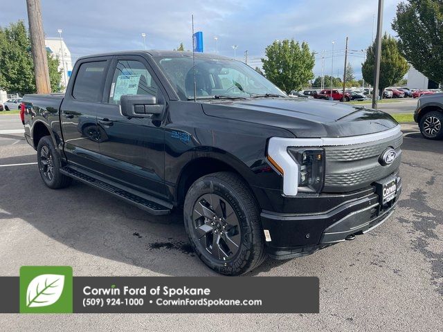 2024 Ford F-150 Lightning Flash