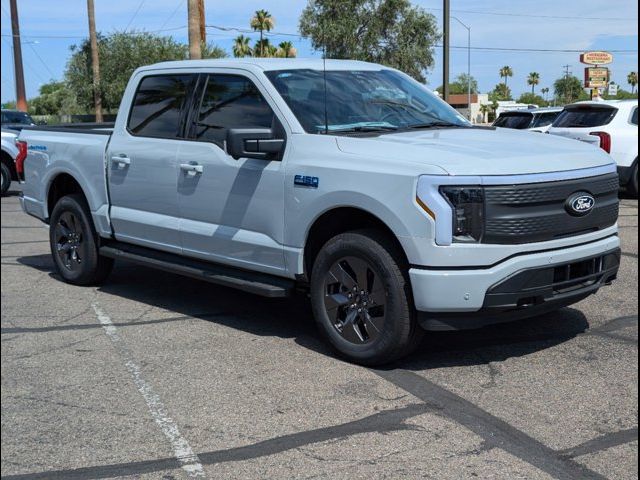 2024 Ford F-150 Lightning Flash