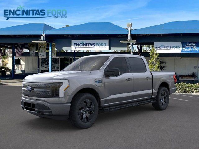 2024 Ford F-150 Lightning Flash