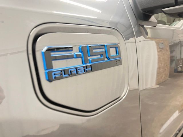 2024 Ford F-150 Lightning Flash