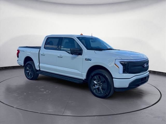 2024 Ford F-150 Lightning Flash