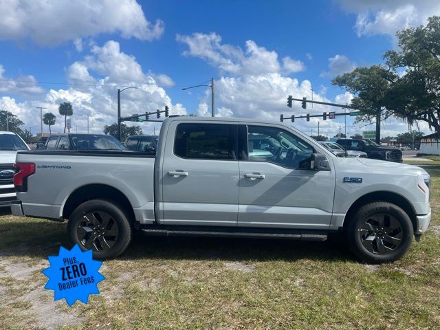 2024 Ford F-150 Lightning Flash