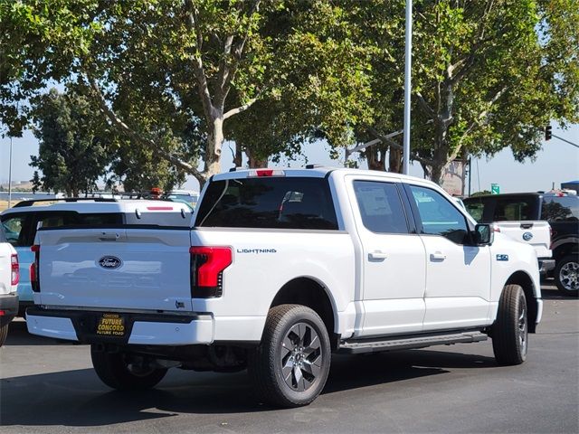 2024 Ford F-150 Lightning Flash