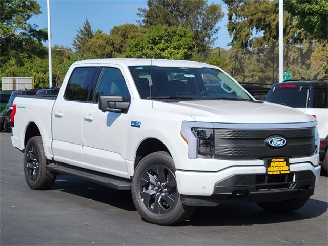 2024 Ford F-150 Lightning Flash