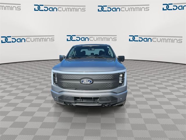 2024 Ford F-150 Lightning Flash