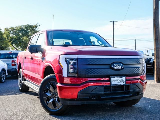 2024 Ford F-150 Lightning Flash