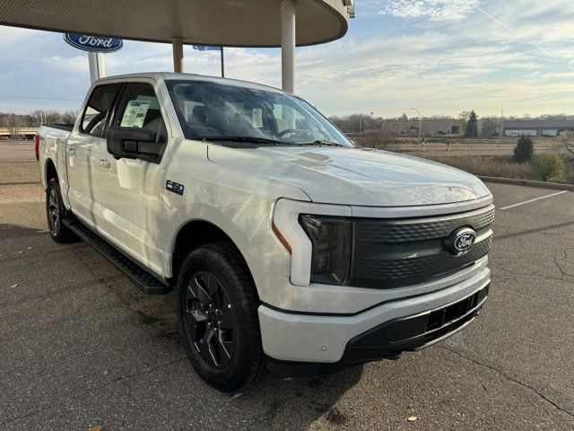 2024 Ford F-150 Lightning Flash