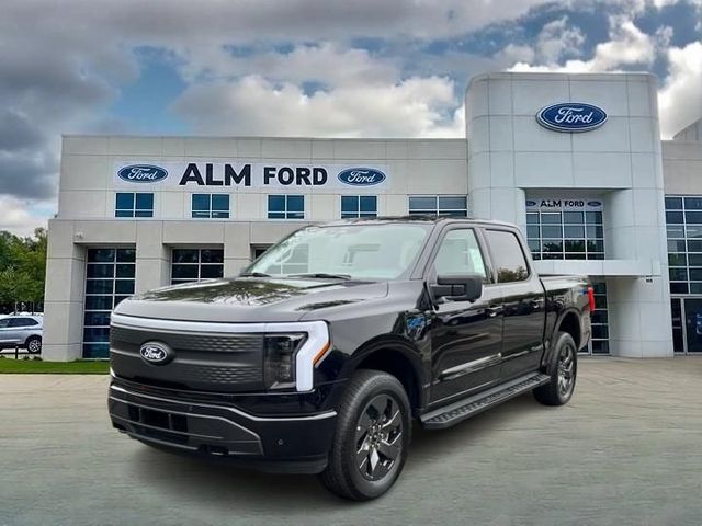 2024 Ford F-150 Lightning Flash