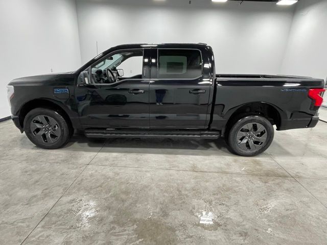 2024 Ford F-150 Lightning Flash