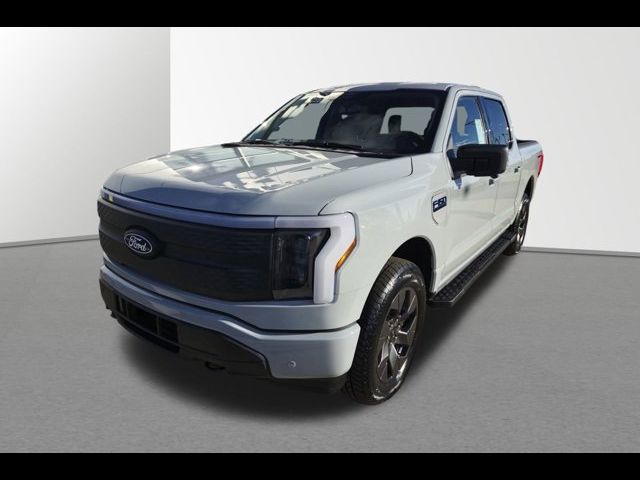 2024 Ford F-150 Lightning Flash