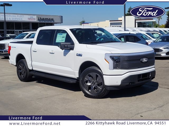 2024 Ford F-150 Lightning Flash