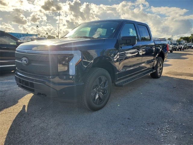 2024 Ford F-150 Lightning Flash