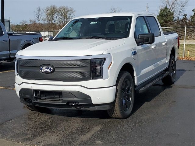 2024 Ford F-150 Lightning Flash