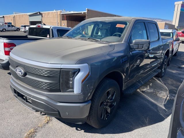 2024 Ford F-150 Lightning Flash