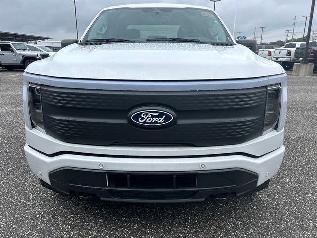 2024 Ford F-150 Lightning Flash