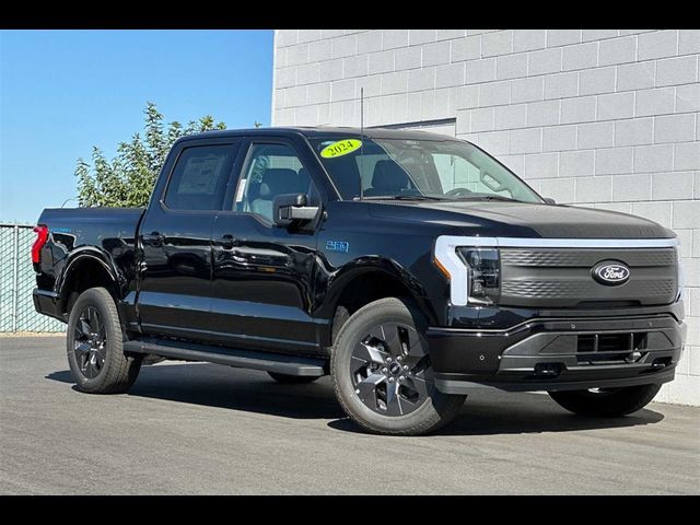 2024 Ford F-150 Lightning Flash