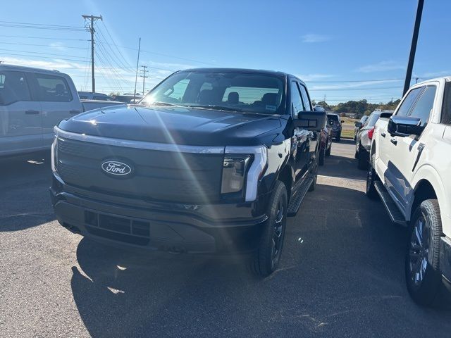 2024 Ford F-150 Lightning Flash