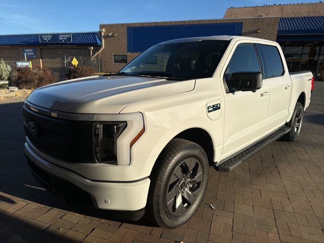 2024 Ford F-150 Lightning Flash