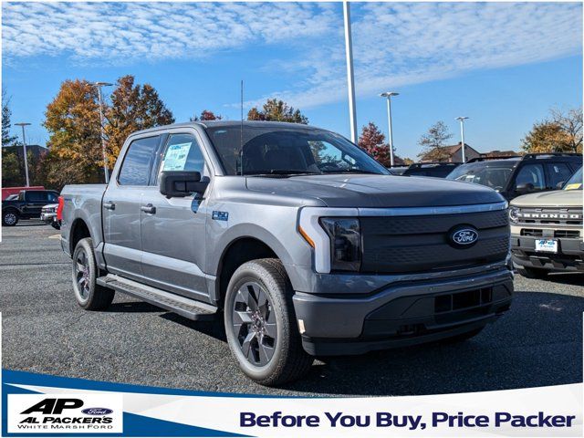 2024 Ford F-150 Lightning Flash