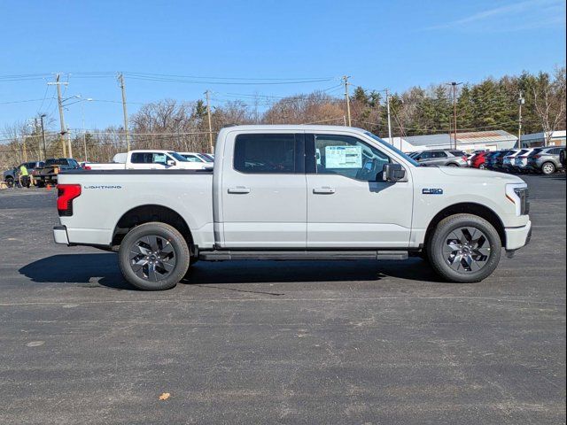 2024 Ford F-150 Lightning Flash