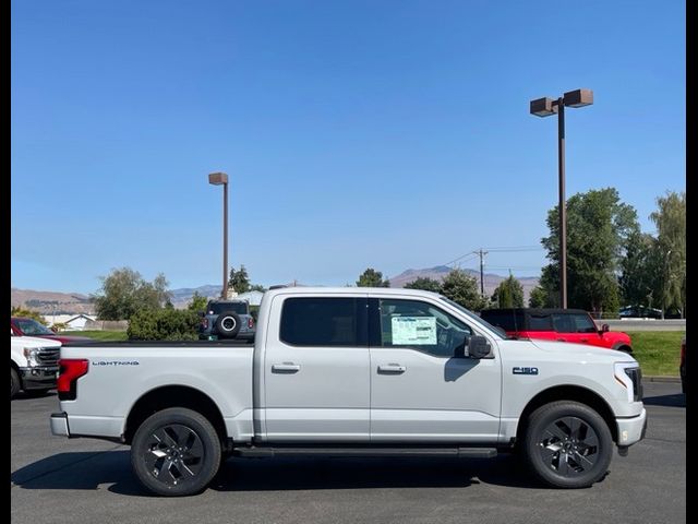 2024 Ford F-150 Lightning Flash