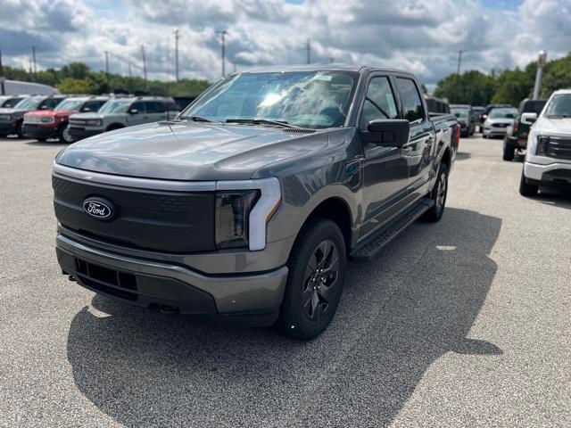 2024 Ford F-150 Lightning Flash