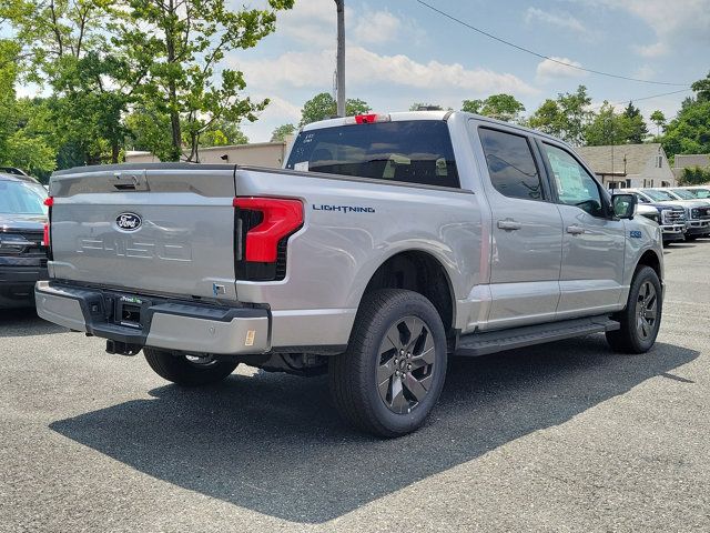 2024 Ford F-150 Lightning Flash