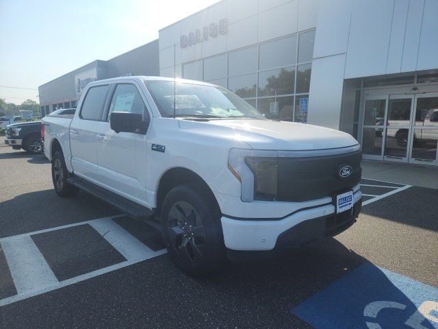 2024 Ford F-150 Lightning Flash