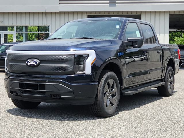 2024 Ford F-150 Lightning Flash