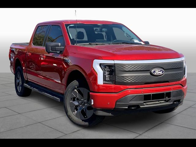 2024 Ford F-150 Lightning Flash