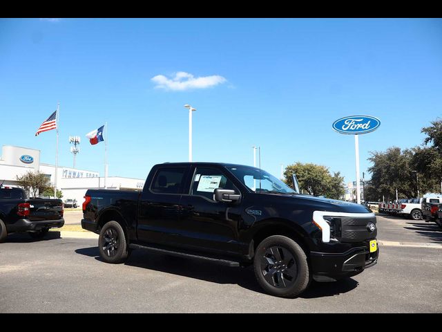 2024 Ford F-150 Lightning Flash