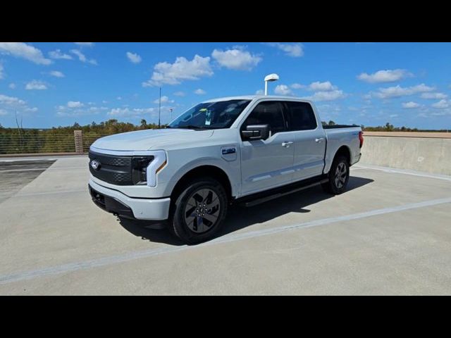 2024 Ford F-150 Lightning Flash