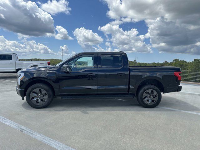 2024 Ford F-150 Lightning Flash